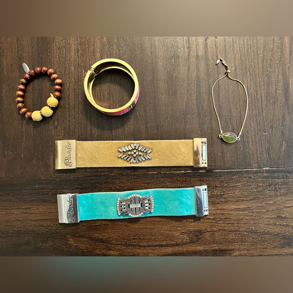 Lot of 5 Plunder Bracelets